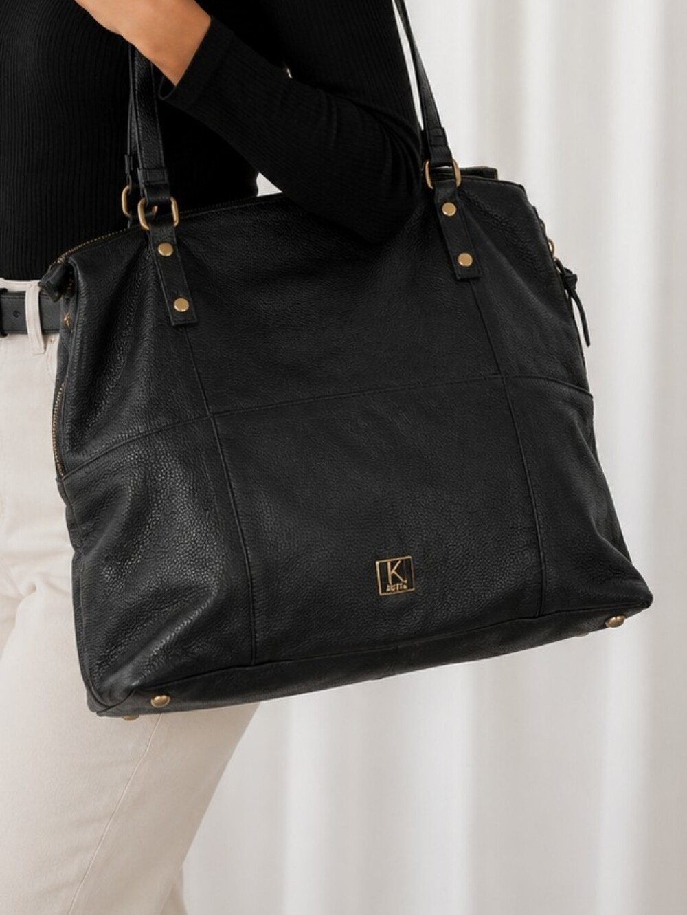 👜 Kooba Black Leather Large Tote Shoulder Bag Gold Hardware Zip Pockets